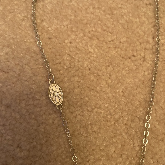 PREMIER “L” , PURPLE STONE NECKLACE - Picture 4 of 5